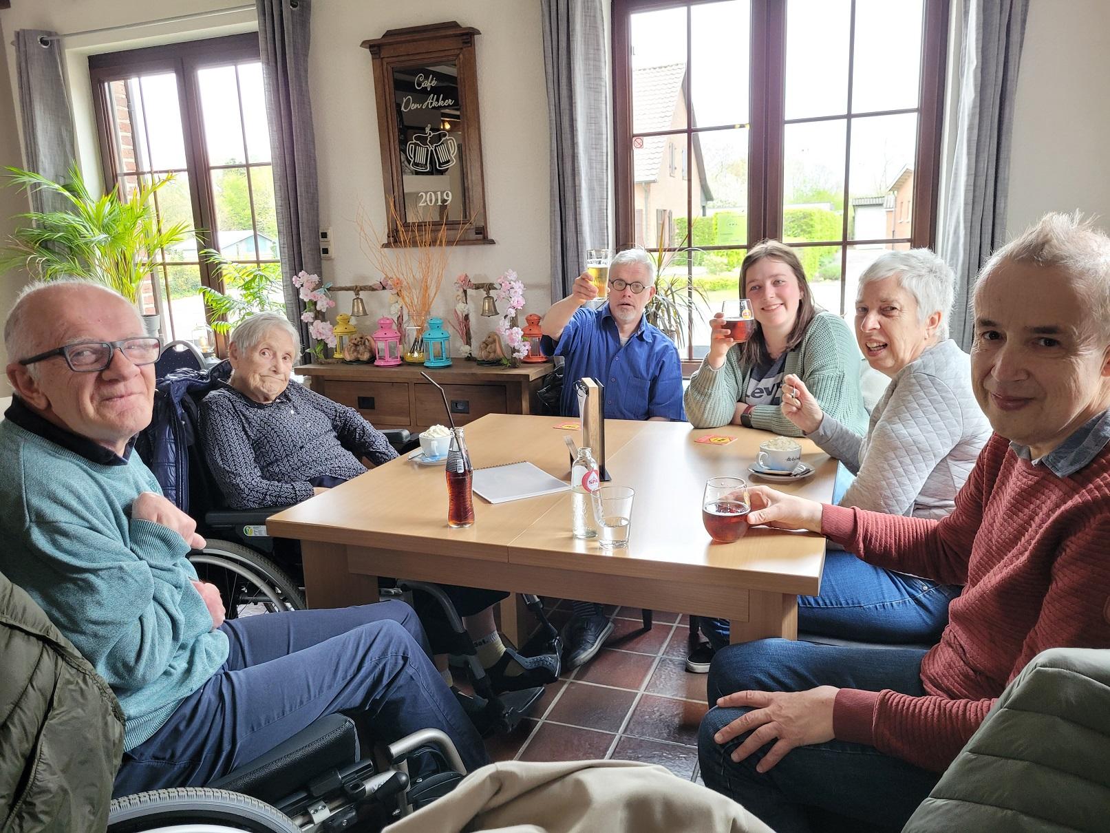 Dat heet dan gelukkig zijn | mekanders